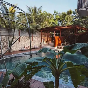 https://botanica-tulum.allrivieramayahotels.com